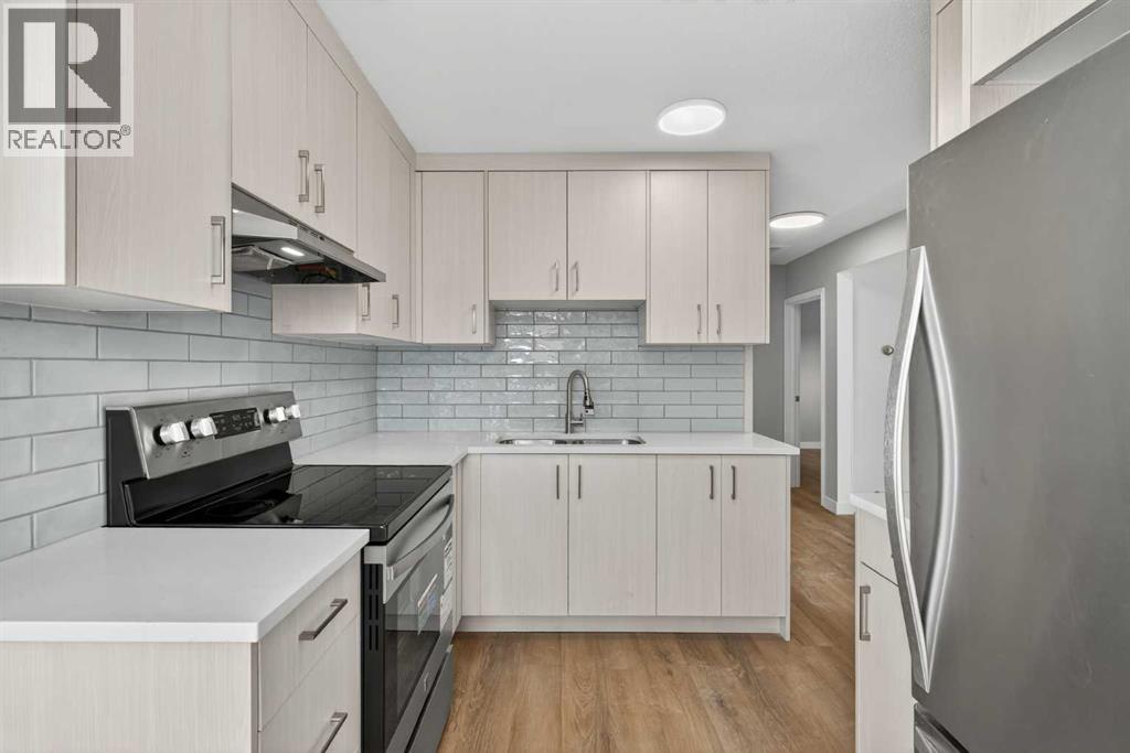 Single Family House Bungalow for Sale in  Centre Street NW Thorncliffe Calgary 