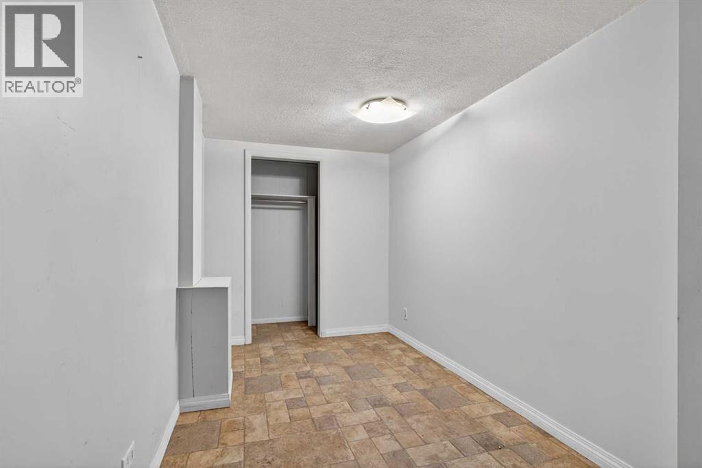 Single Family House Bungalow for Sale in  Centre Street NW Thorncliffe Calgary 
