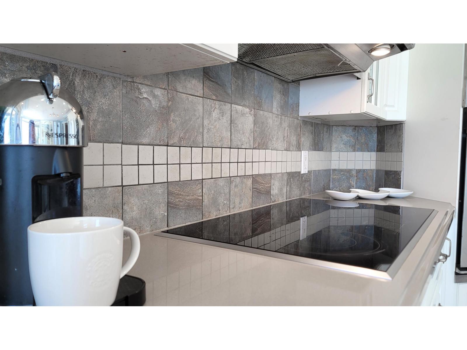 Photo 18 of 14937 Blackwood Lane, White Rock BC