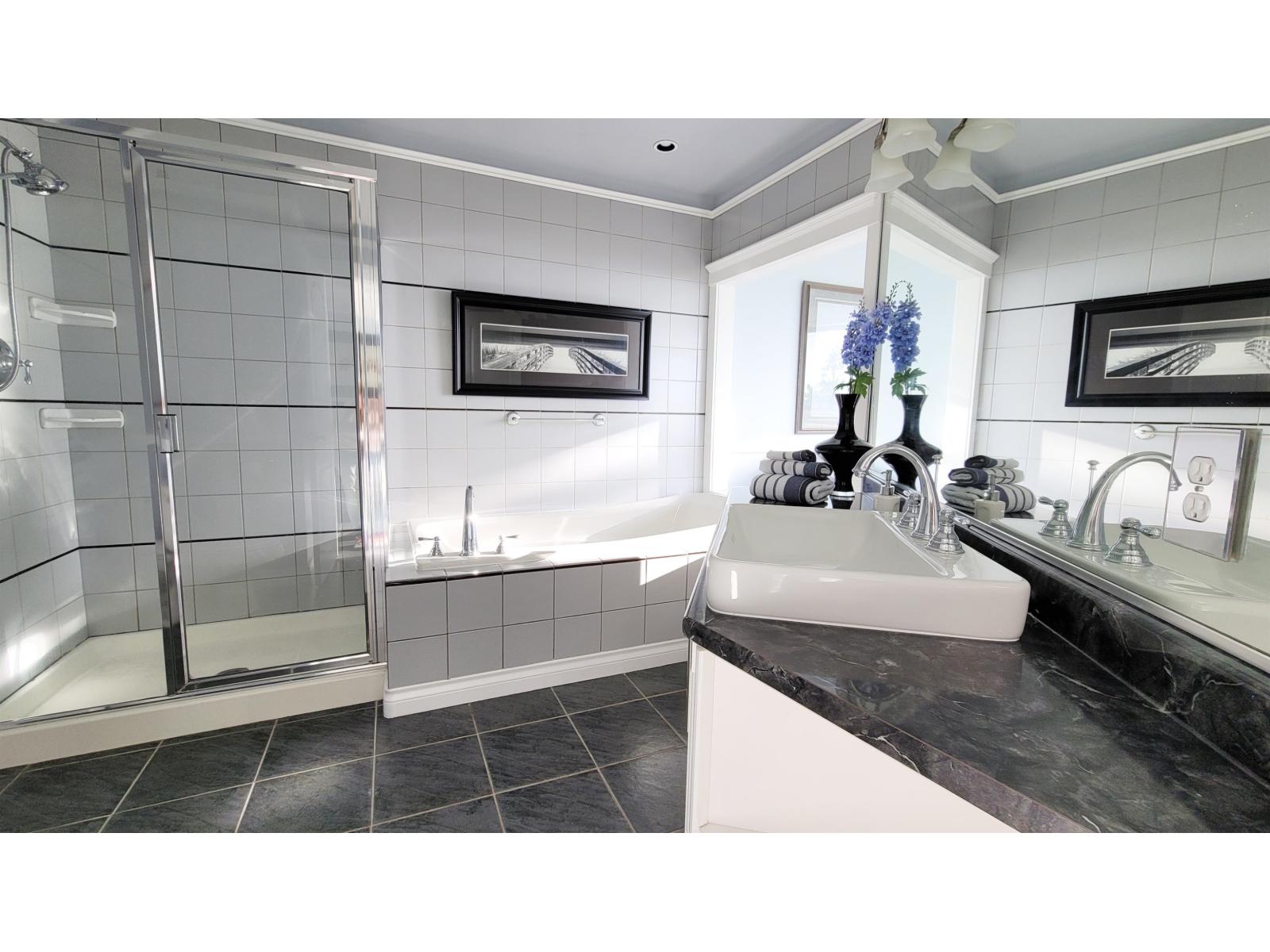 Photo 26 of 14937 Blackwood Lane, White Rock BC
