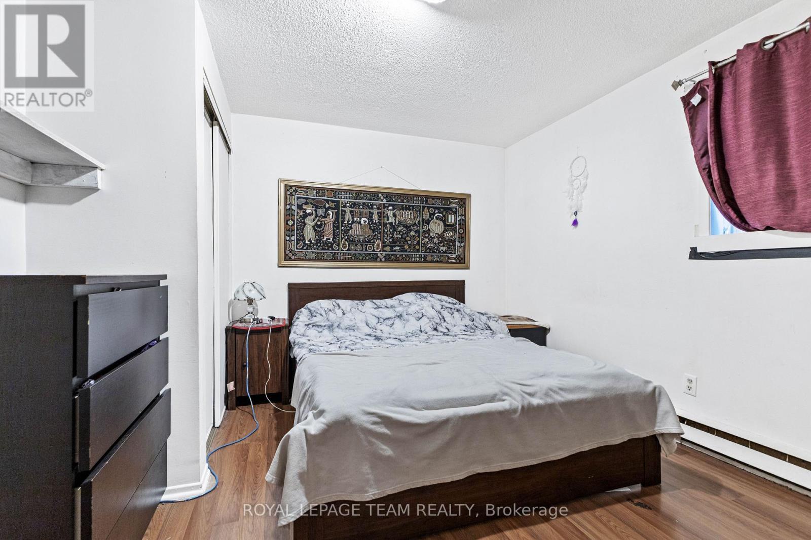 Photo 13 of 46 Jolliet Street, Ottawa ON