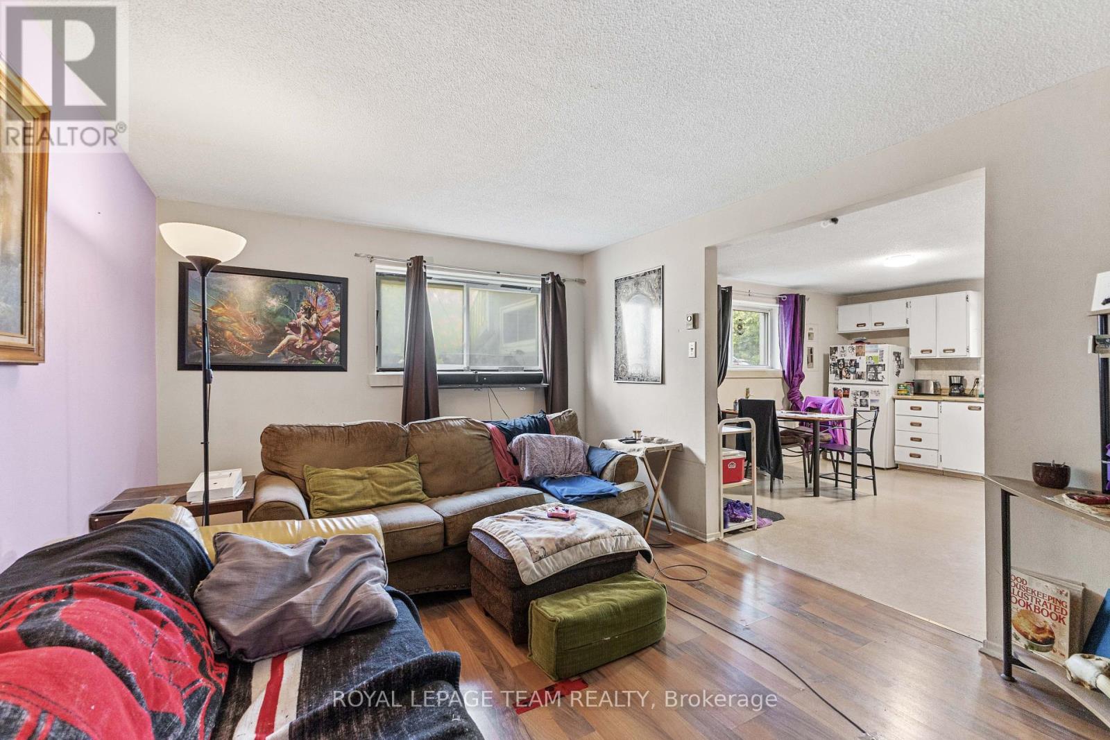 Photo 9 of 46 Jolliet Street, Ottawa ON
