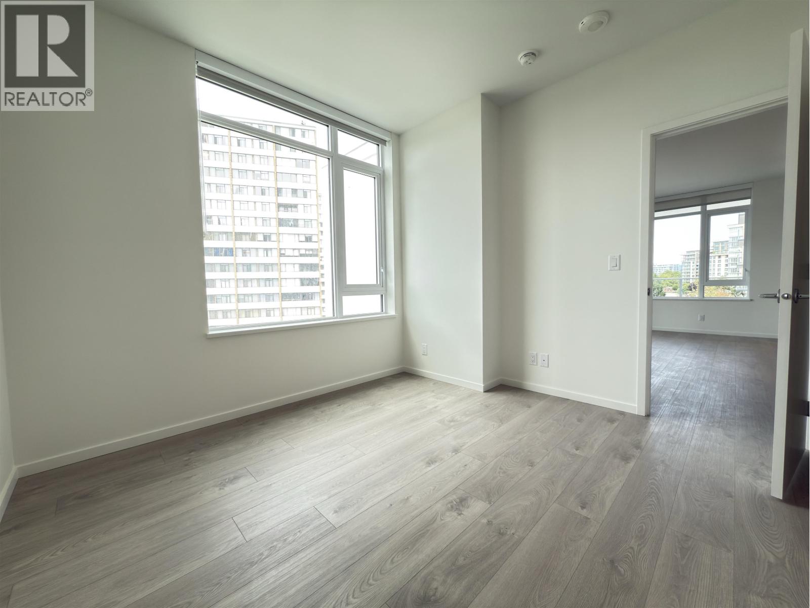 Photo 8 of 576 6600 Minoru Boulevard, Vancouver BC