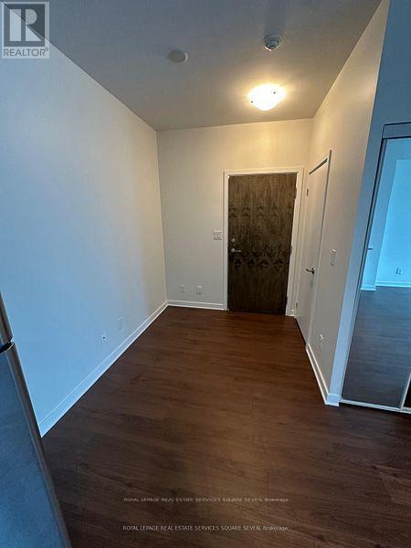 Photo 8 of 3013 33 Bay Street, Toronto ON