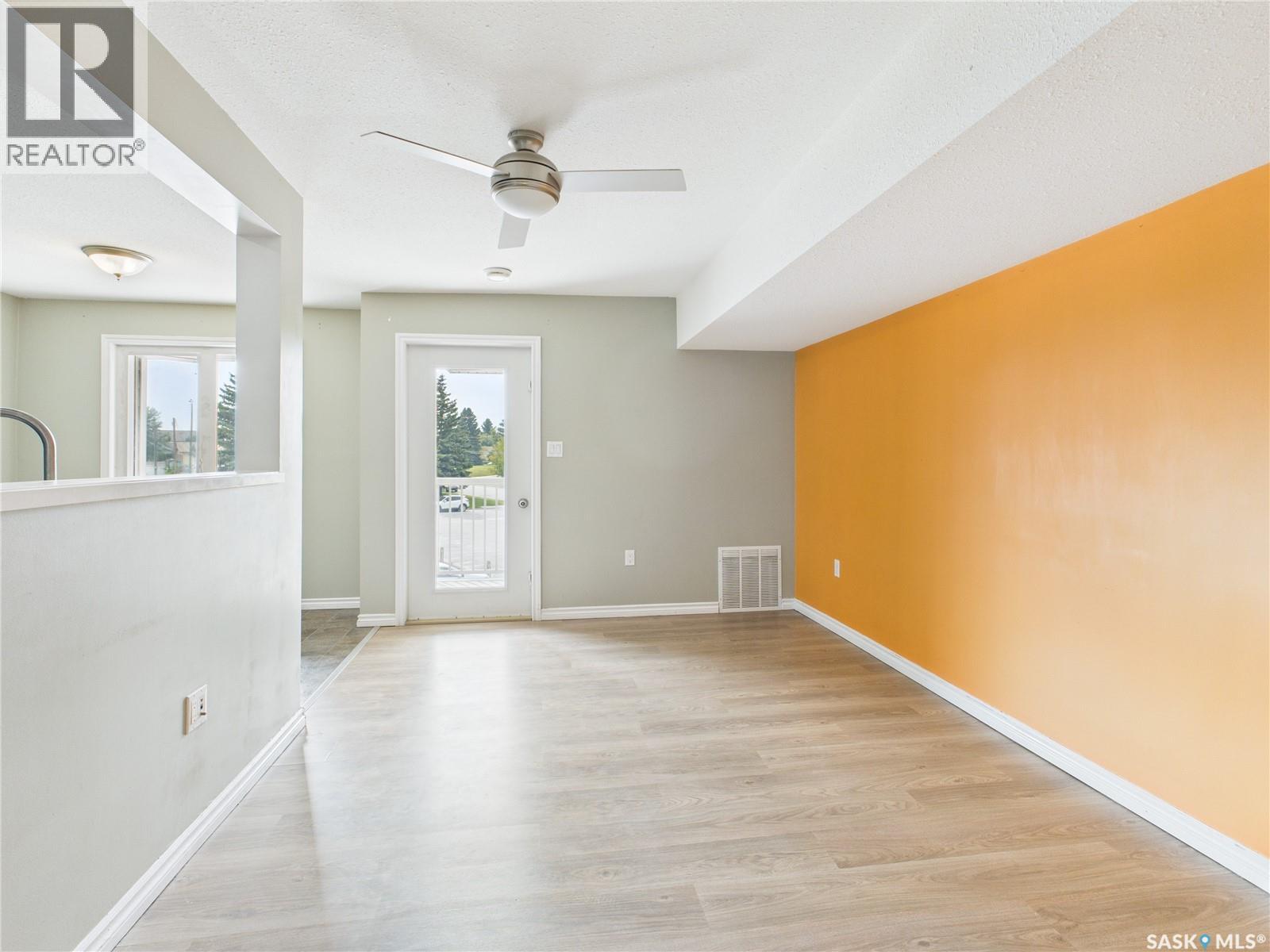 Photo 3 of 209 515 28th Street E, Prince Albert SK