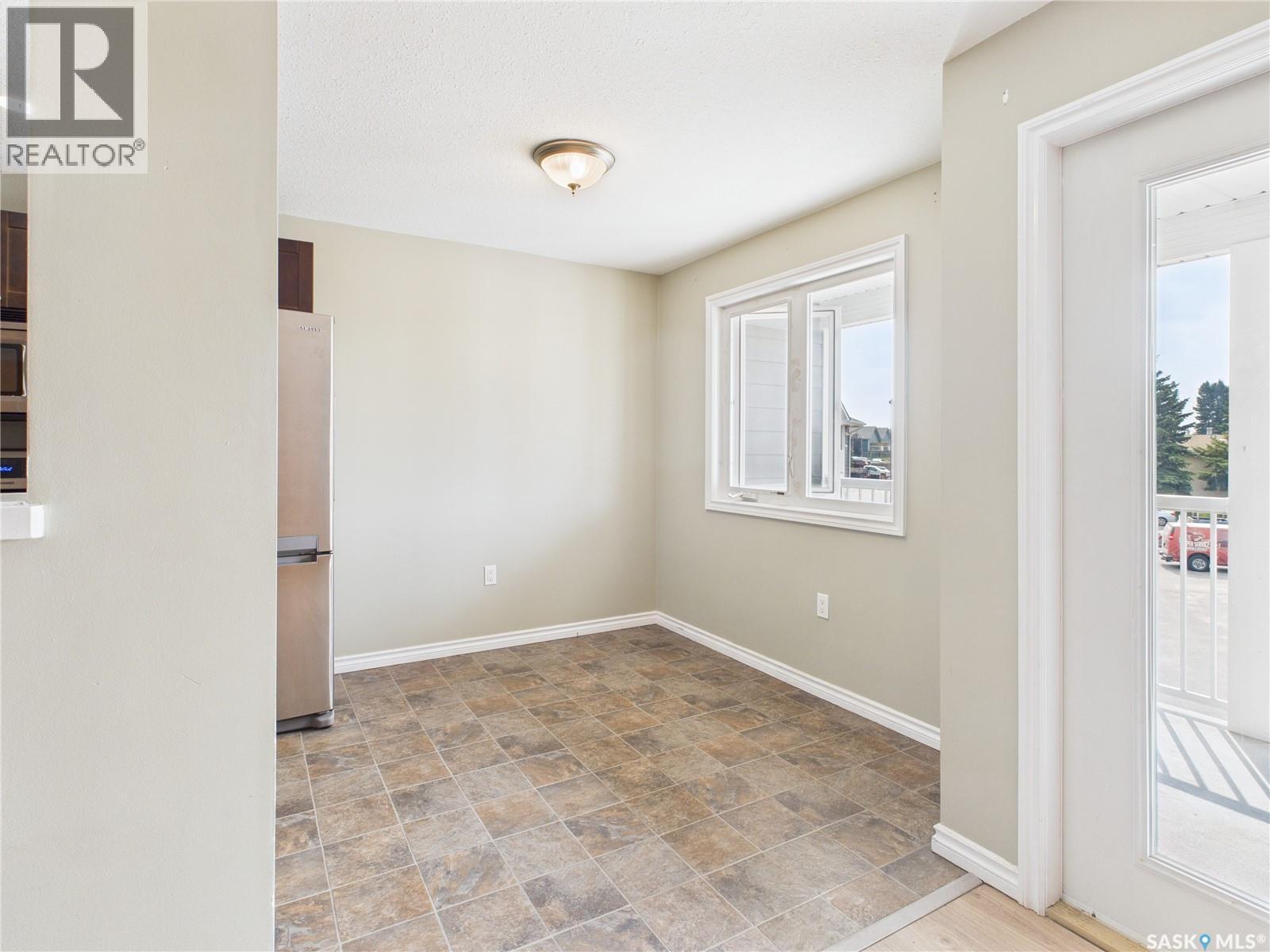 Photo 7 of 209 515 28th Street E, Prince Albert SK