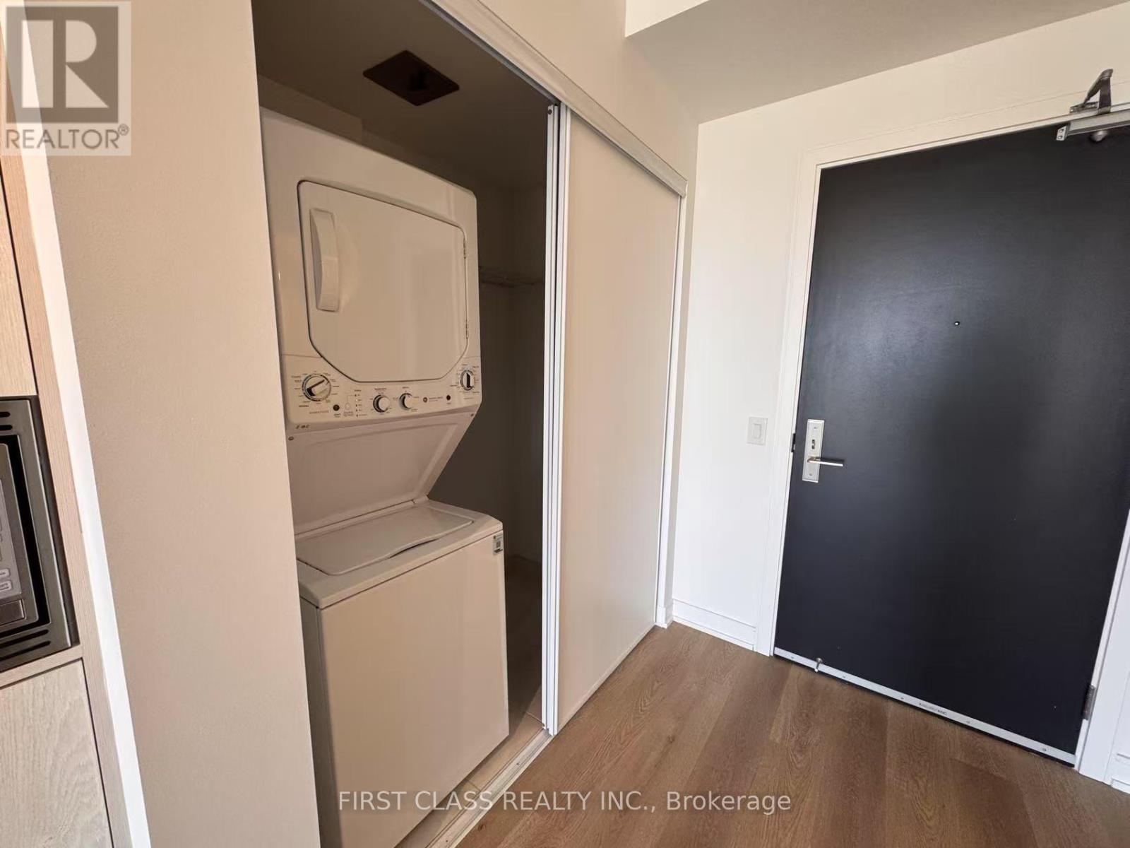 Photo 2 of 1508 3009 Novar Road, Mississauga ON