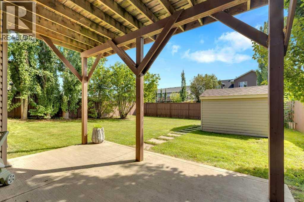 Photo 40 of 29 Estella Crescent, Lacombe AB