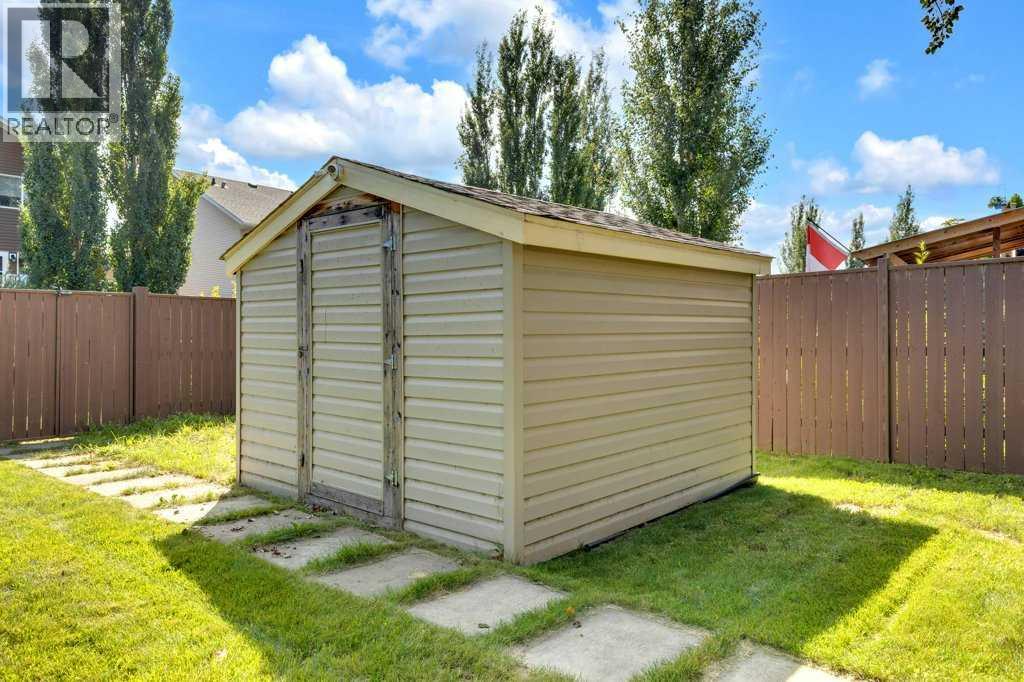 Photo 41 of 29 Estella Crescent, Lacombe AB