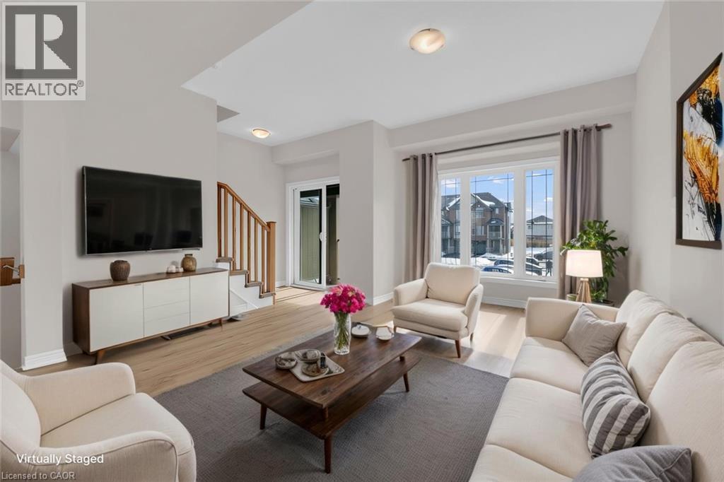 Photo 15 of 19 Picardy Drive Unit 6, Hamilton ON