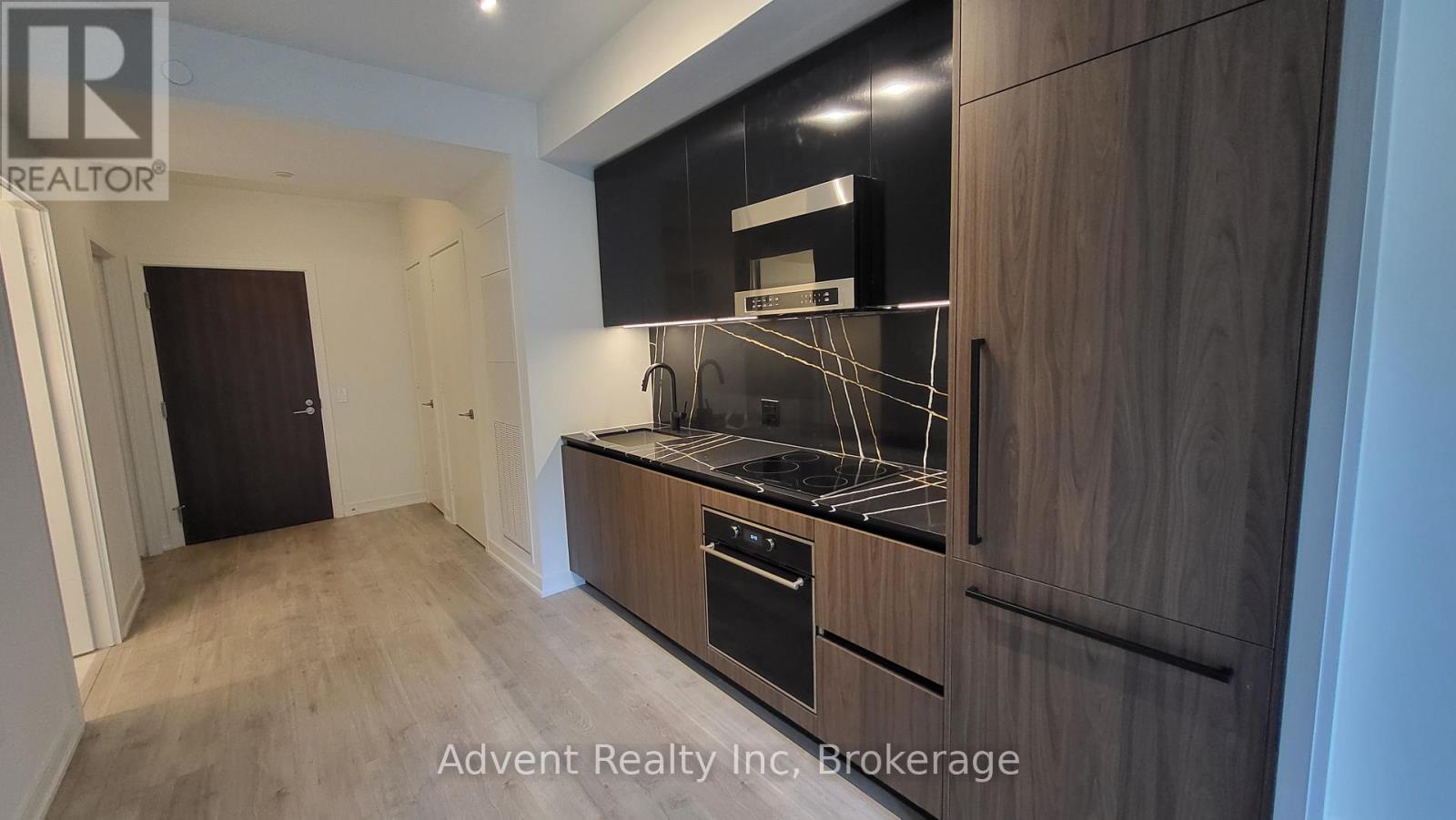 Photo 2 of 311 425 Front Street E, Toronto ON