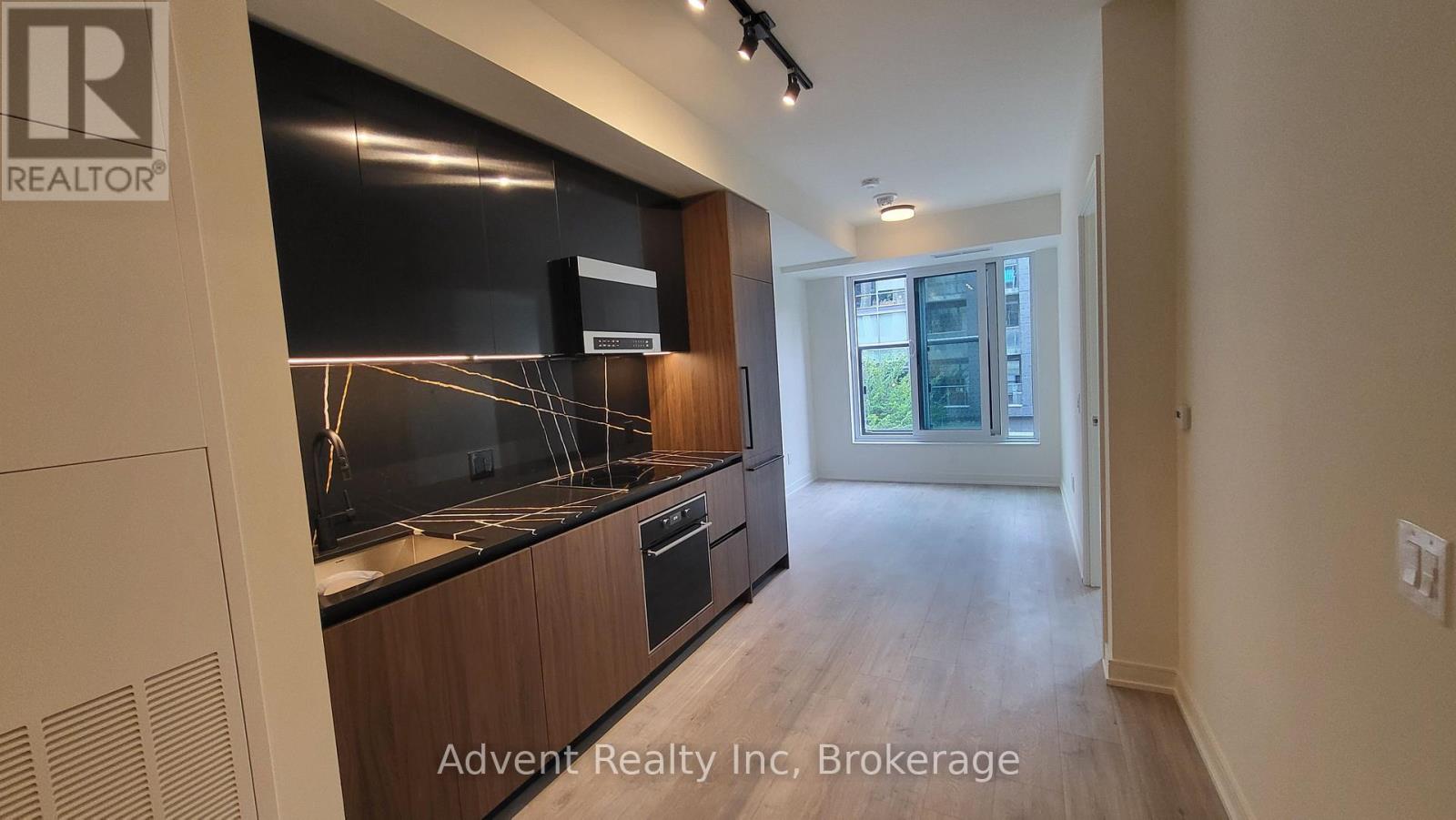 Photo 3 of 311 425 Front Street E, Toronto ON