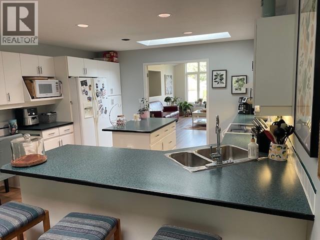 Photo 10 of 23692 108 Loop, Maple Ridge BC