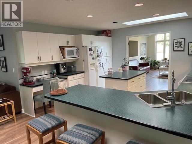 Photo 9 of 23692 108 Loop, Maple Ridge BC