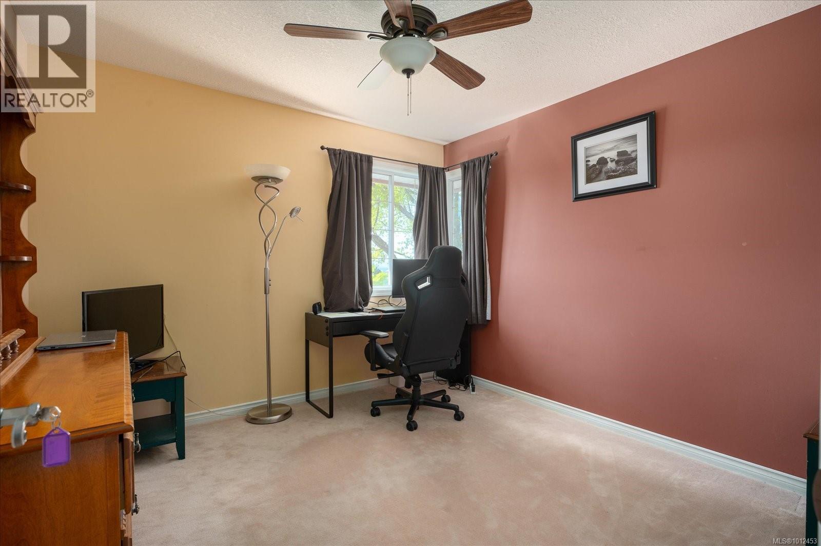 Photo 17 of 3743 Meares Dr, Port Alberni BC