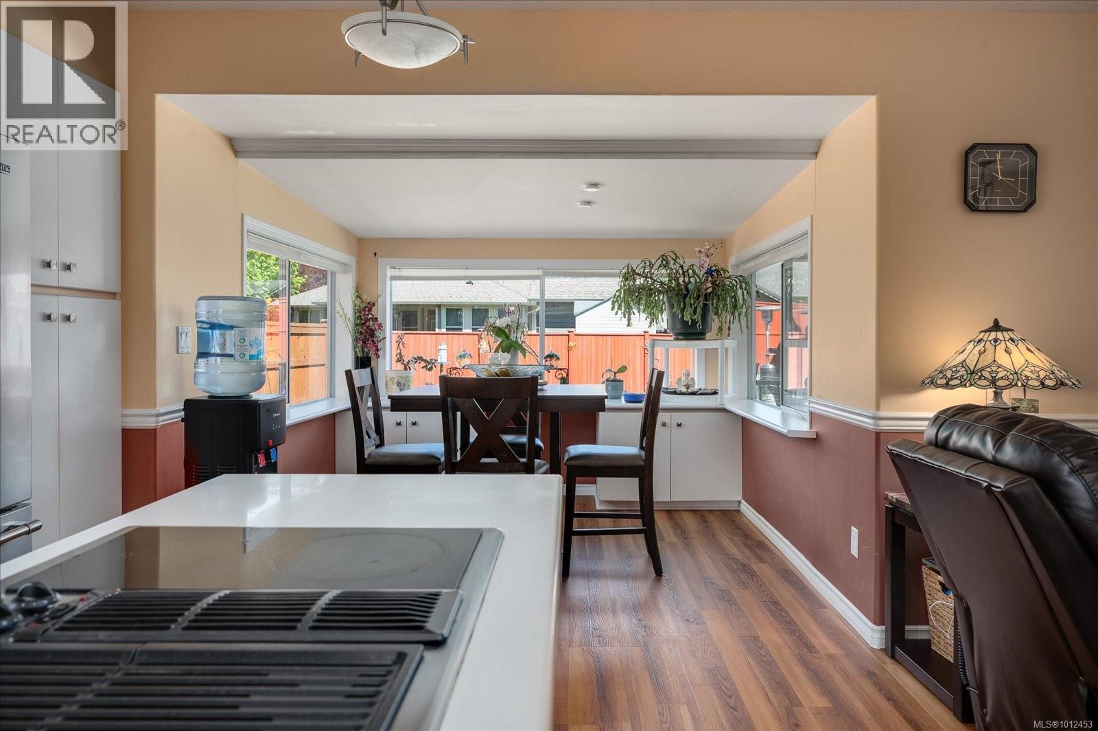 Photo 38 of 3743 Meares Dr, Port Alberni BC