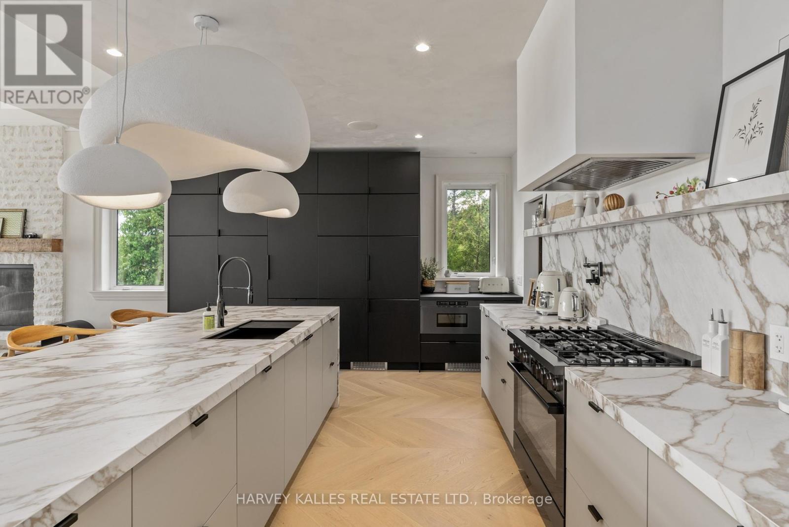 Photo 19 of 3421 Crescent Harbour Road, Innisfil ON