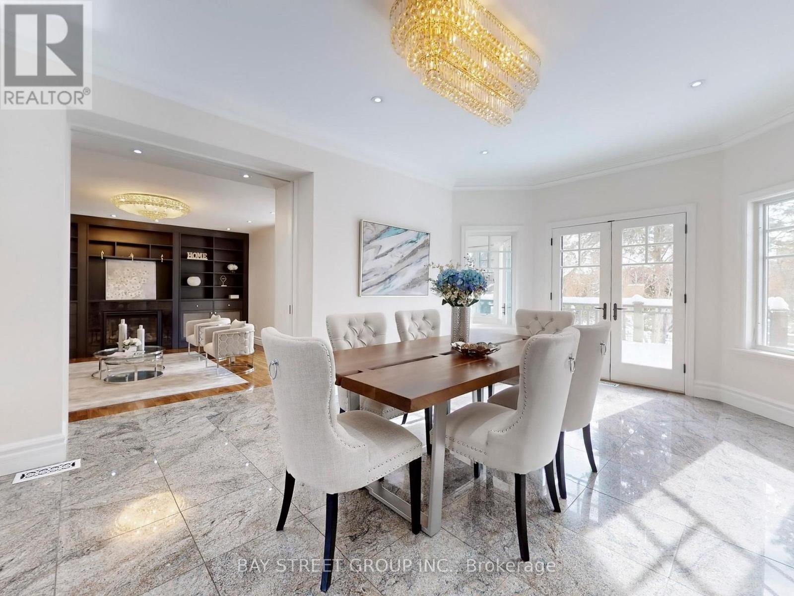 Photo 19 of 25 Brookshill Crescent, Richmond Hill ON