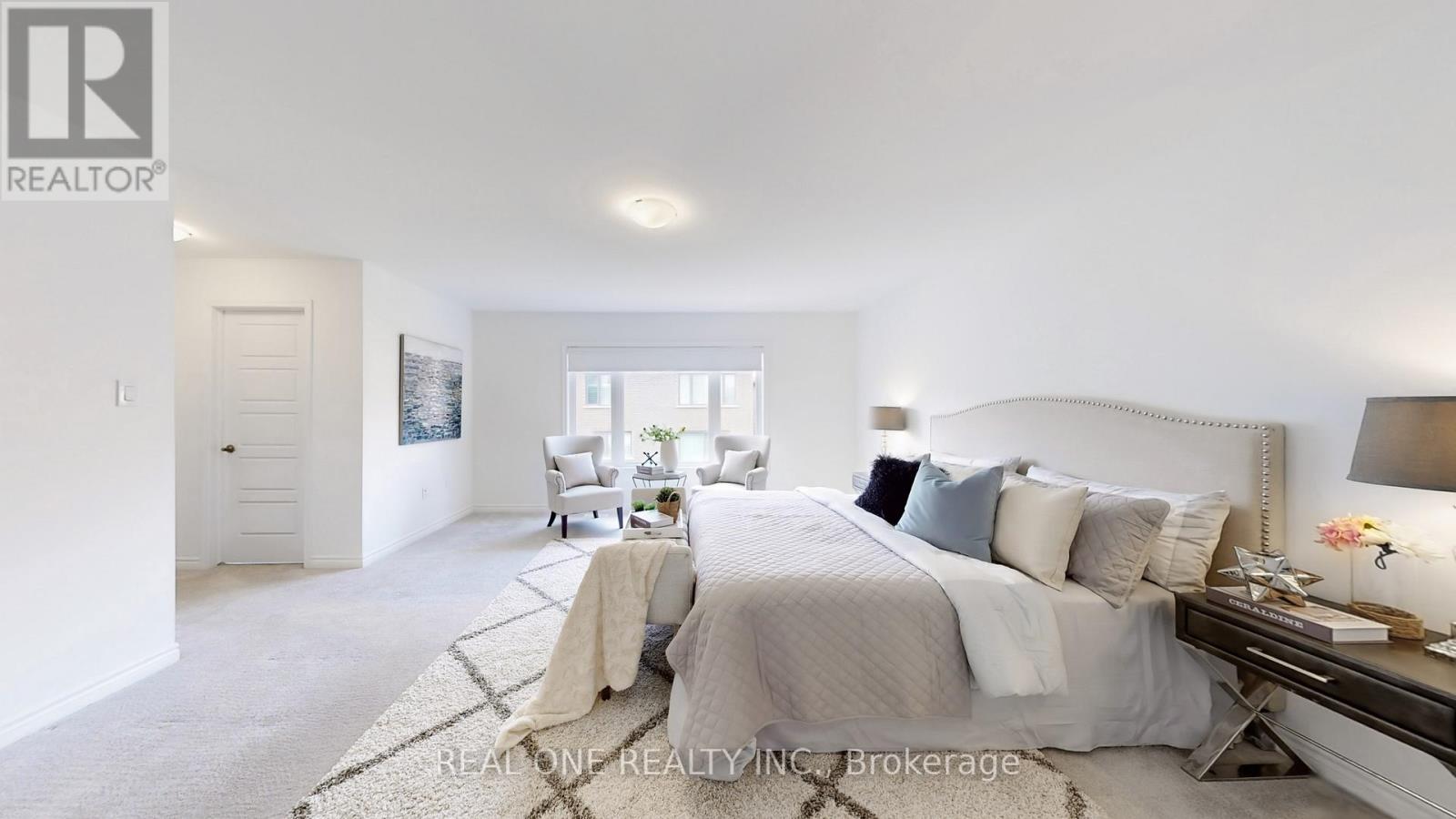 Photo 26 of 561 Kennedy Circle W, Milton ON