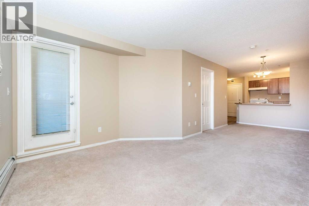 Photo 15 of 4210 403 Mackenzie Way Sw, Airdrie AB