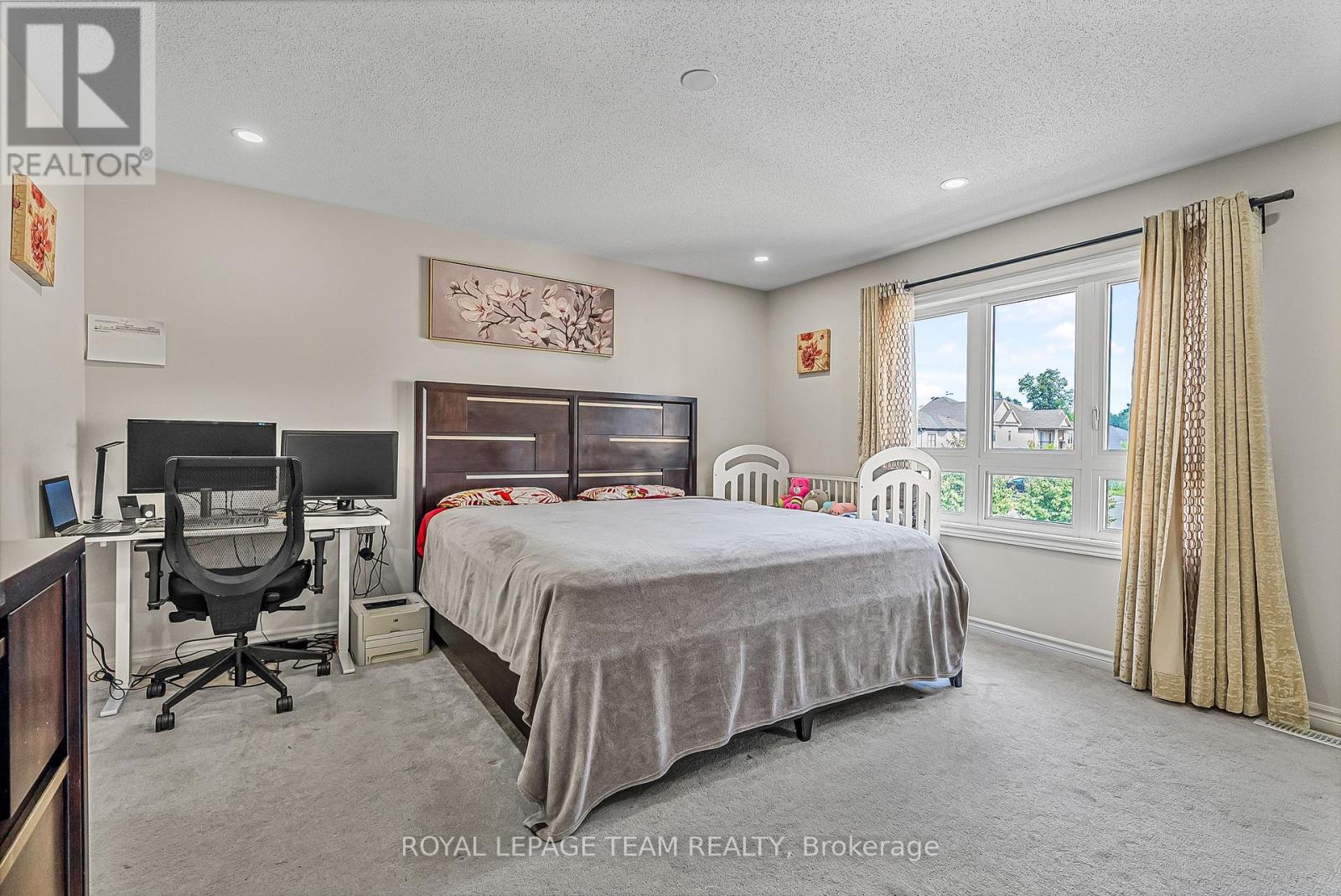 Photo 24 of 622 Parade Drive, Ottawa ON