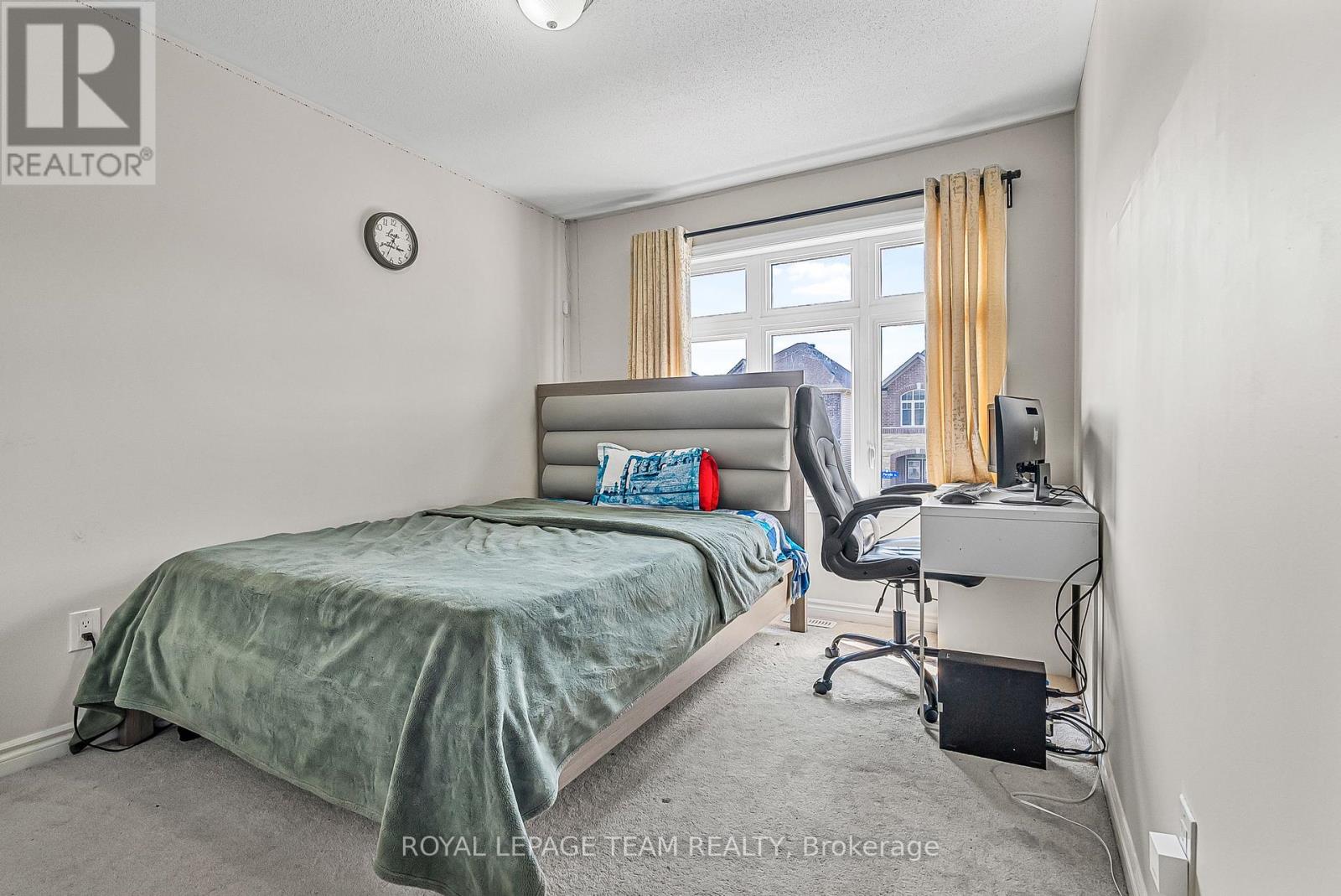 Photo 27 of 622 Parade Drive, Ottawa ON