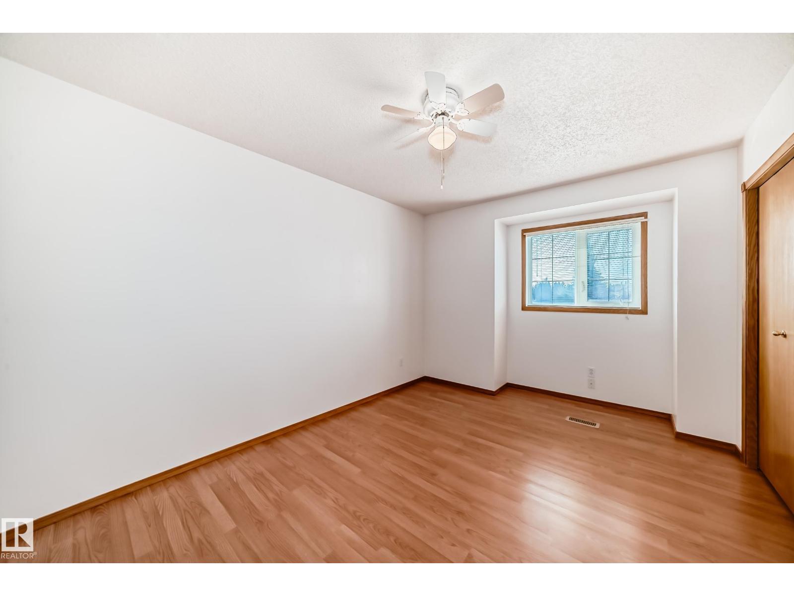 Photo 36 of 1122 Wedgewood Bv Nw, Edmonton AB