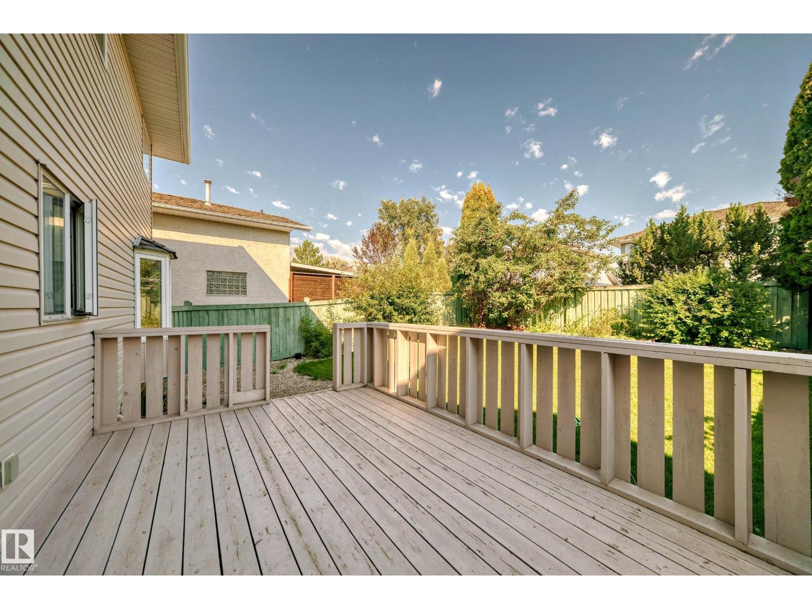 Photo 24 of 1122 Wedgewood Bv Nw, Edmonton AB