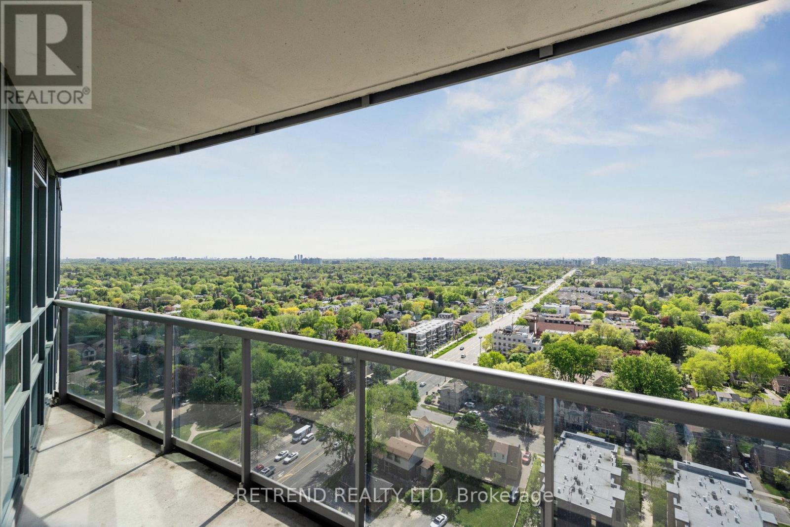 Photo 24 of 2111 15 Greenview Avenue, Toronto ON