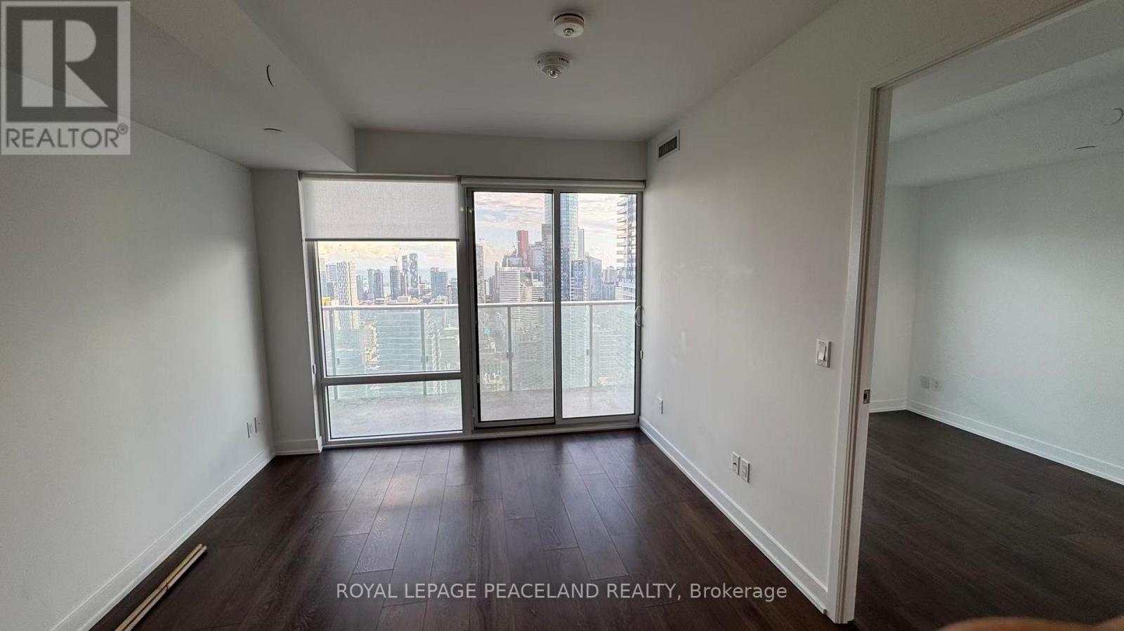 Photo 6 of 4611 501 Yonge Street, Toronto ON