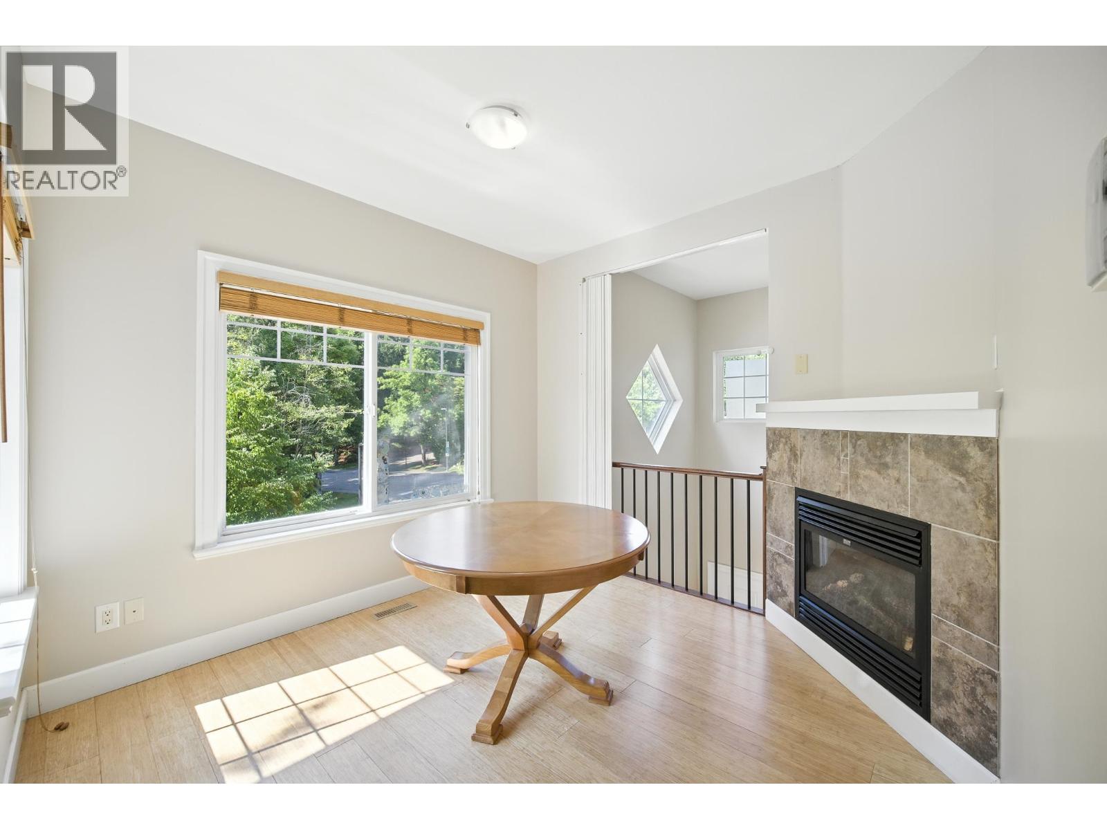 Photo 17 of 3252 Camelback Lane, Coquitlam BC