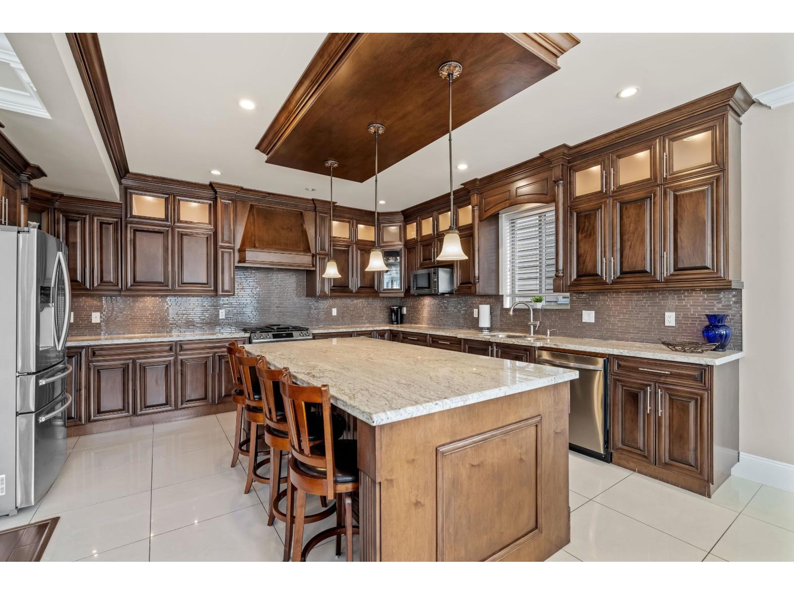 Photo 12 of 7326 199 Street, Langley BC