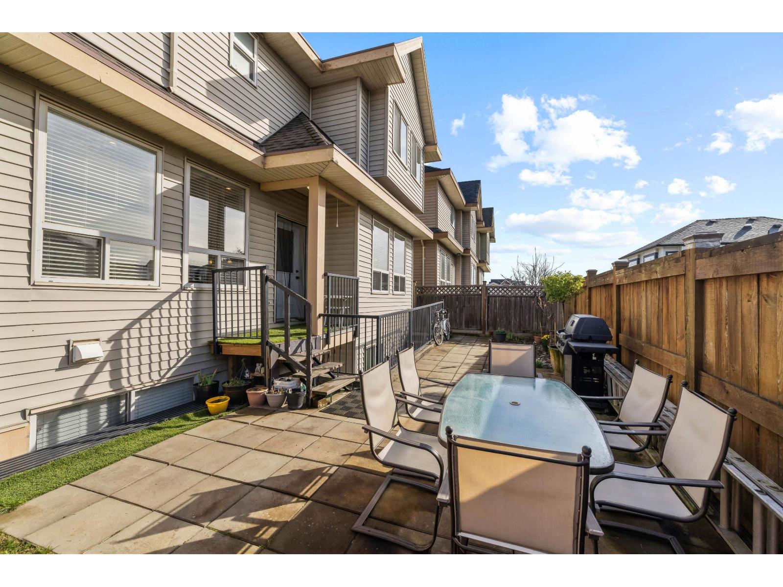 Photo 38 of 7326 199 Street, Langley BC