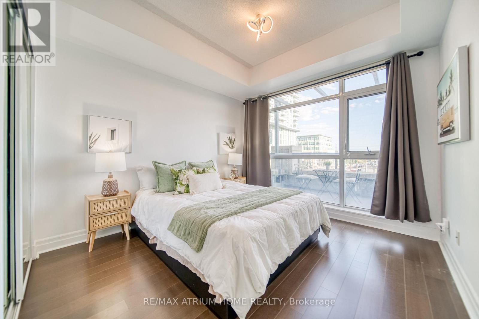 Photo 11 of 317 8110 Birchmount Road, Markham ON