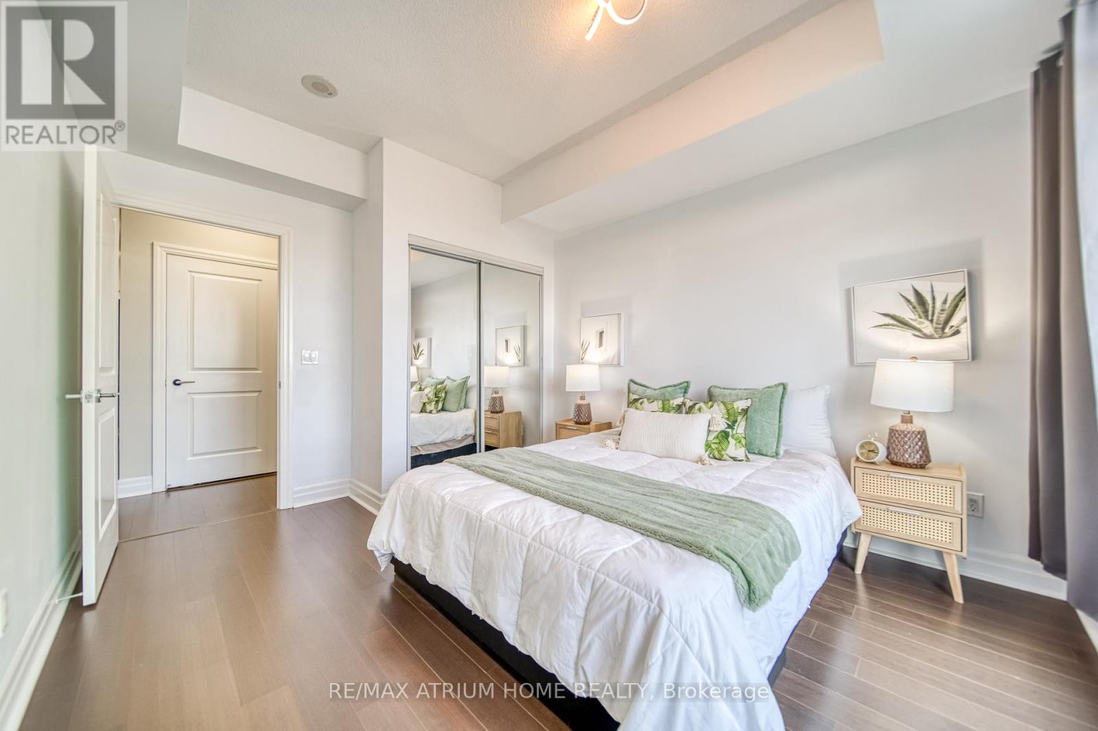 Photo 12 of 317 8110 Birchmount Road, Markham ON