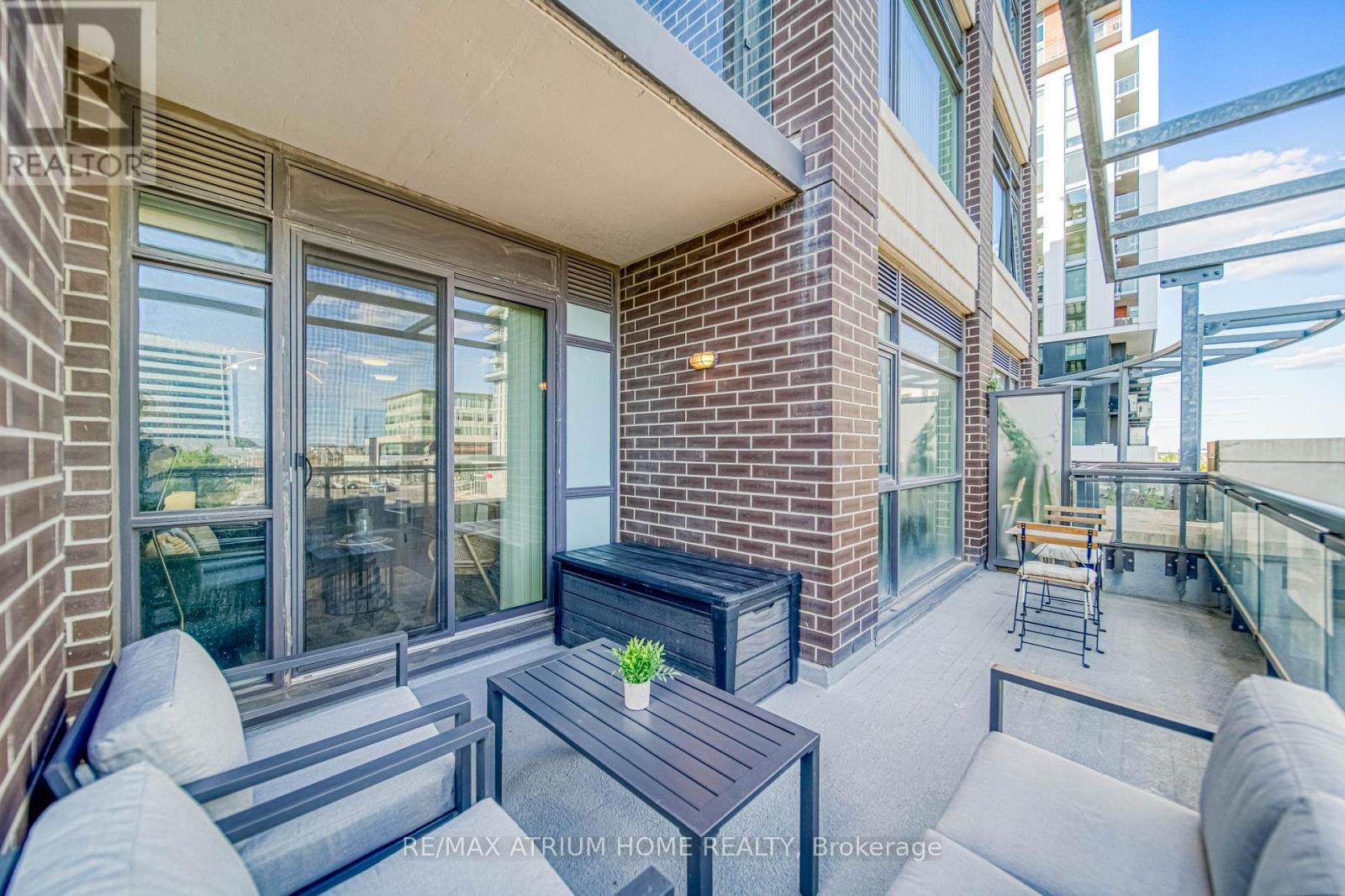 Photo 16 of 317 8110 Birchmount Road, Markham ON