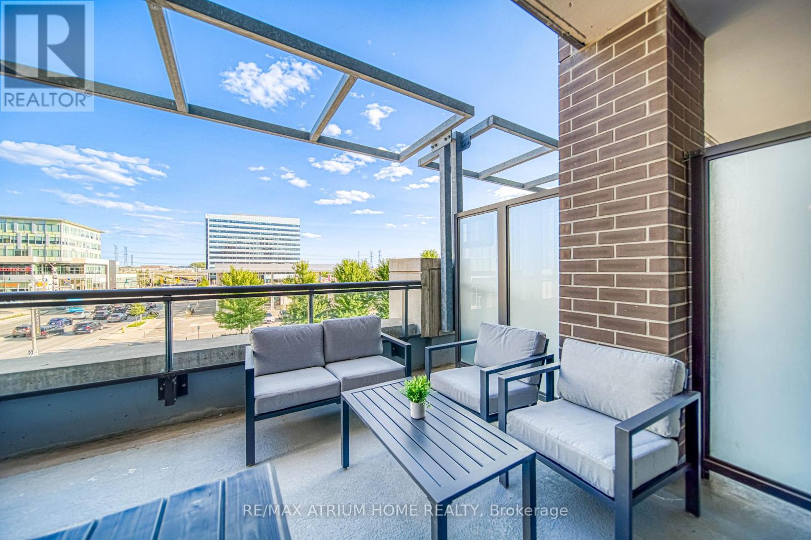 Photo 17 of 317 8110 Birchmount Road, Markham ON