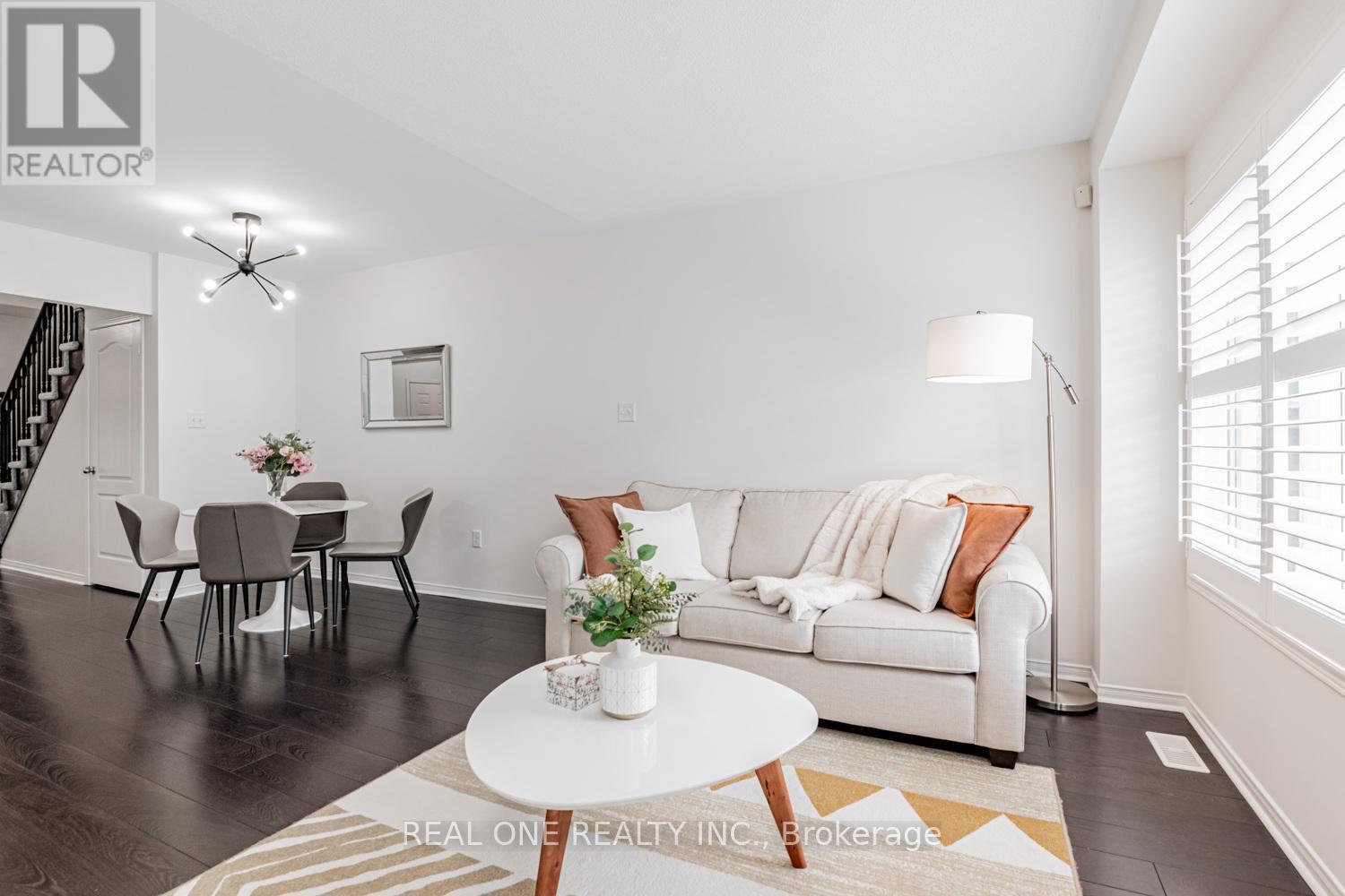 Photo 15 of 16 Bearings Avenue, Whitchurchstouffville ON