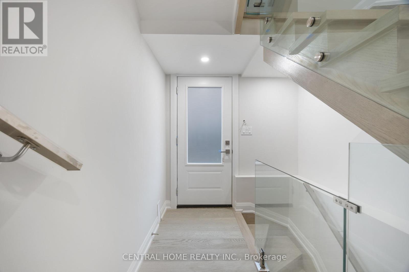 2946 ELGIN MILLS ROAD E - 24