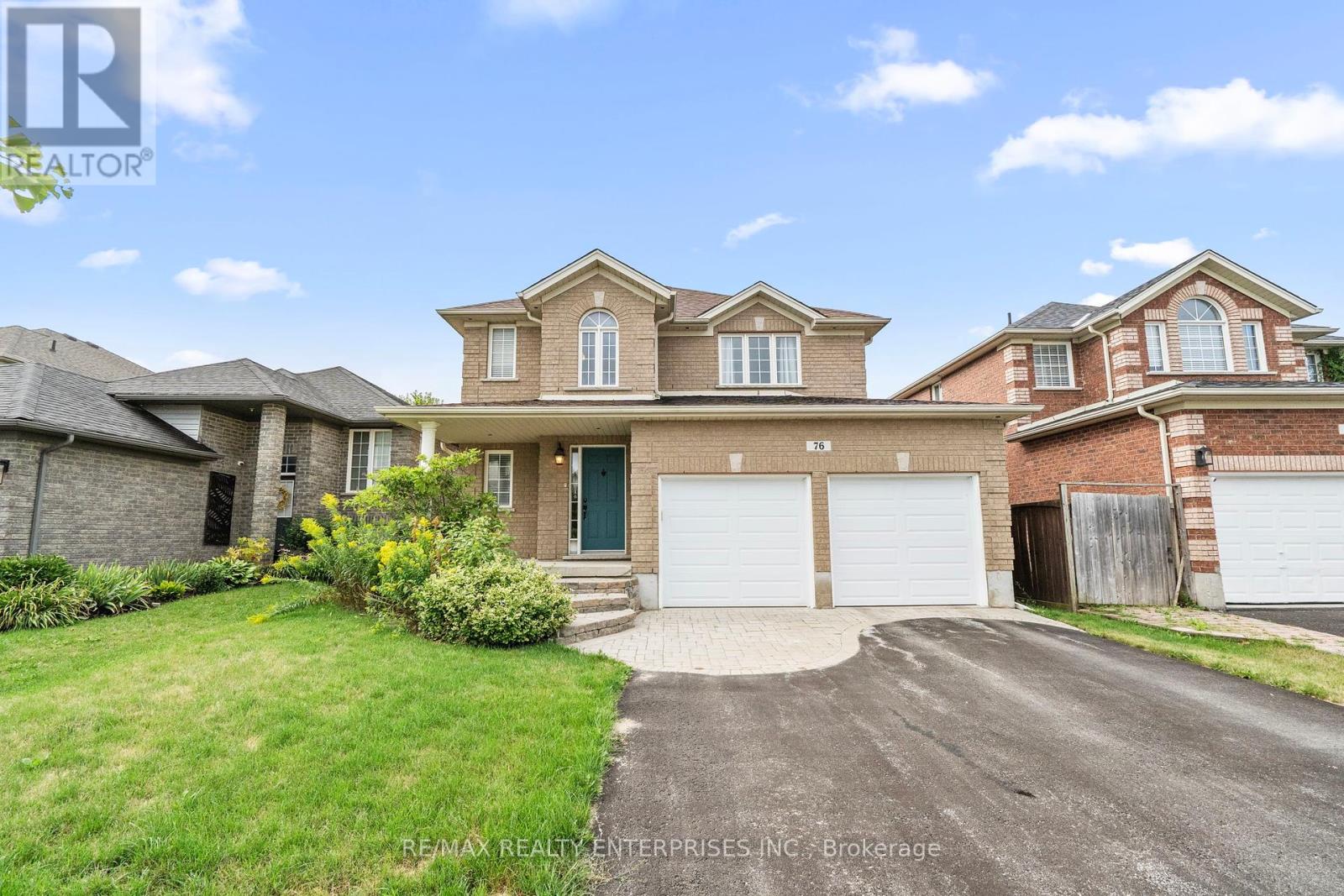 Photo 21 of 76 Balmoral Place, Barrie ON