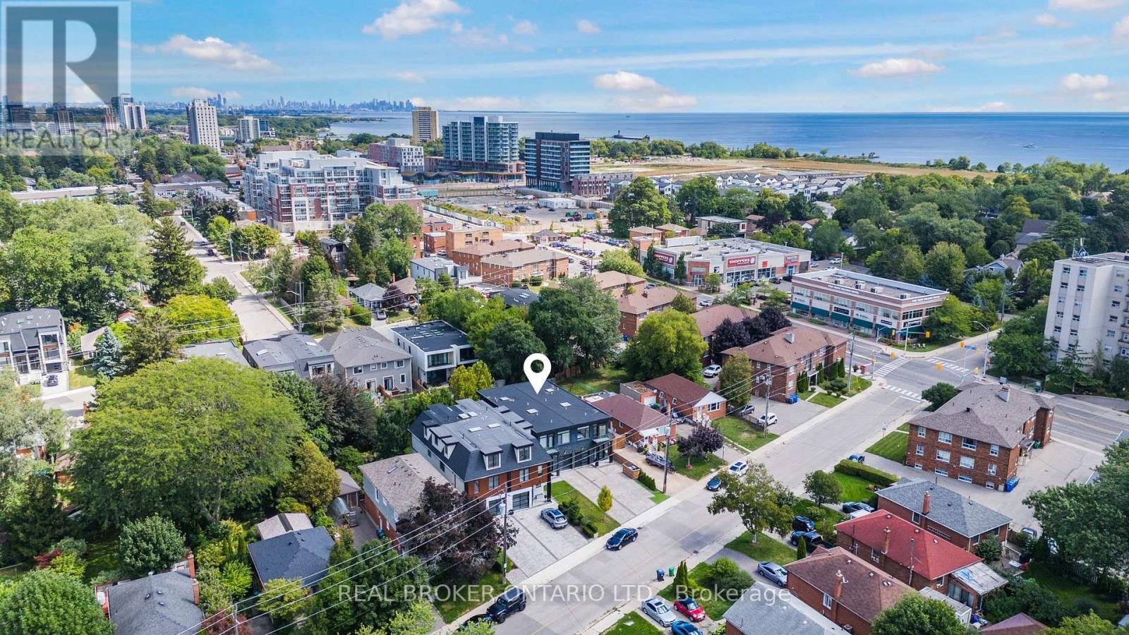Photo 45 of 9 A Maple Avenue Avenue N, Mississauga ON