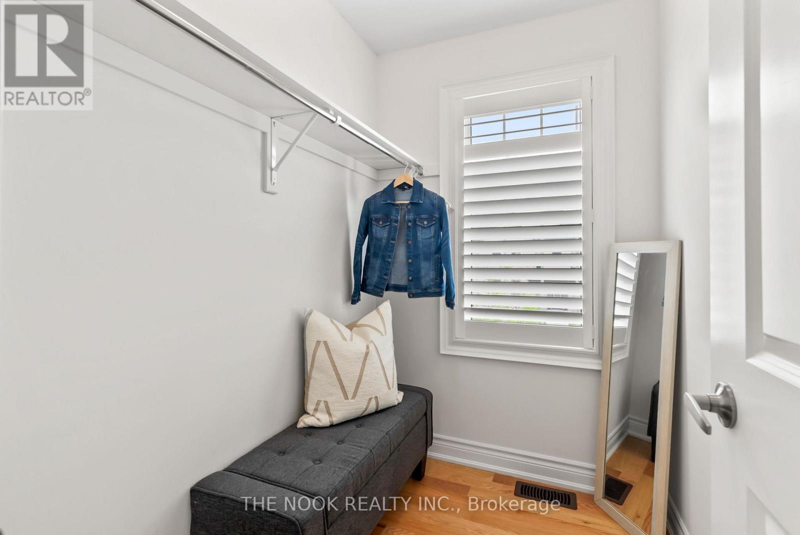 Photo 35 of 110 Wamsley Crescent, Clarington ON