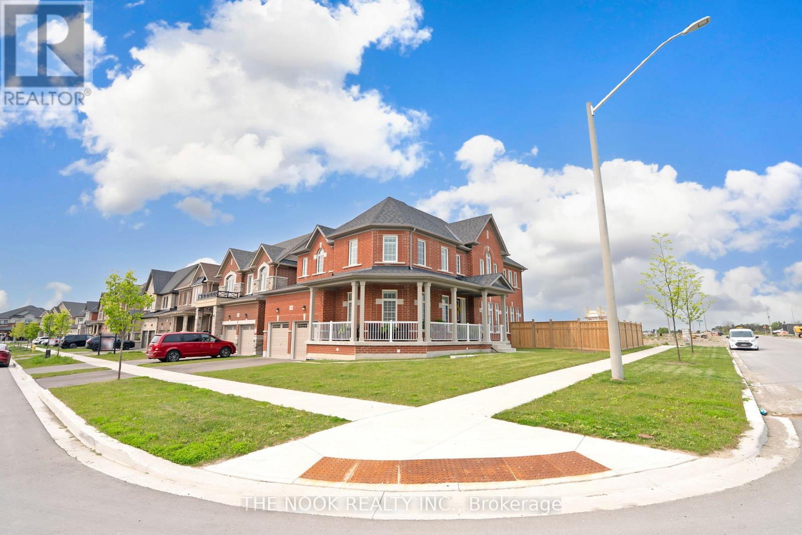Photo 49 of 110 Wamsley Crescent, Clarington ON