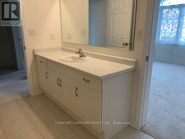 Photo 18 of 36 Celano Drive, Hamilton ON