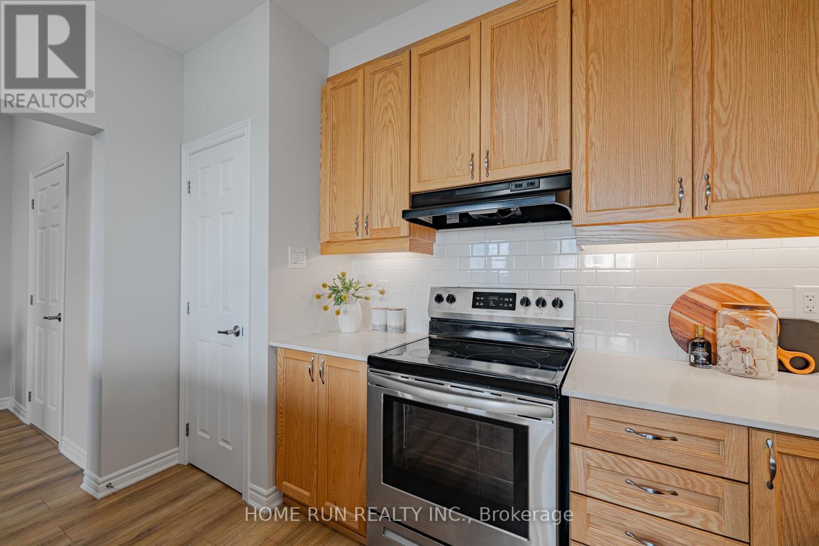 Photo 14 of 366 Aphelion Crescent, Ottawa ON
