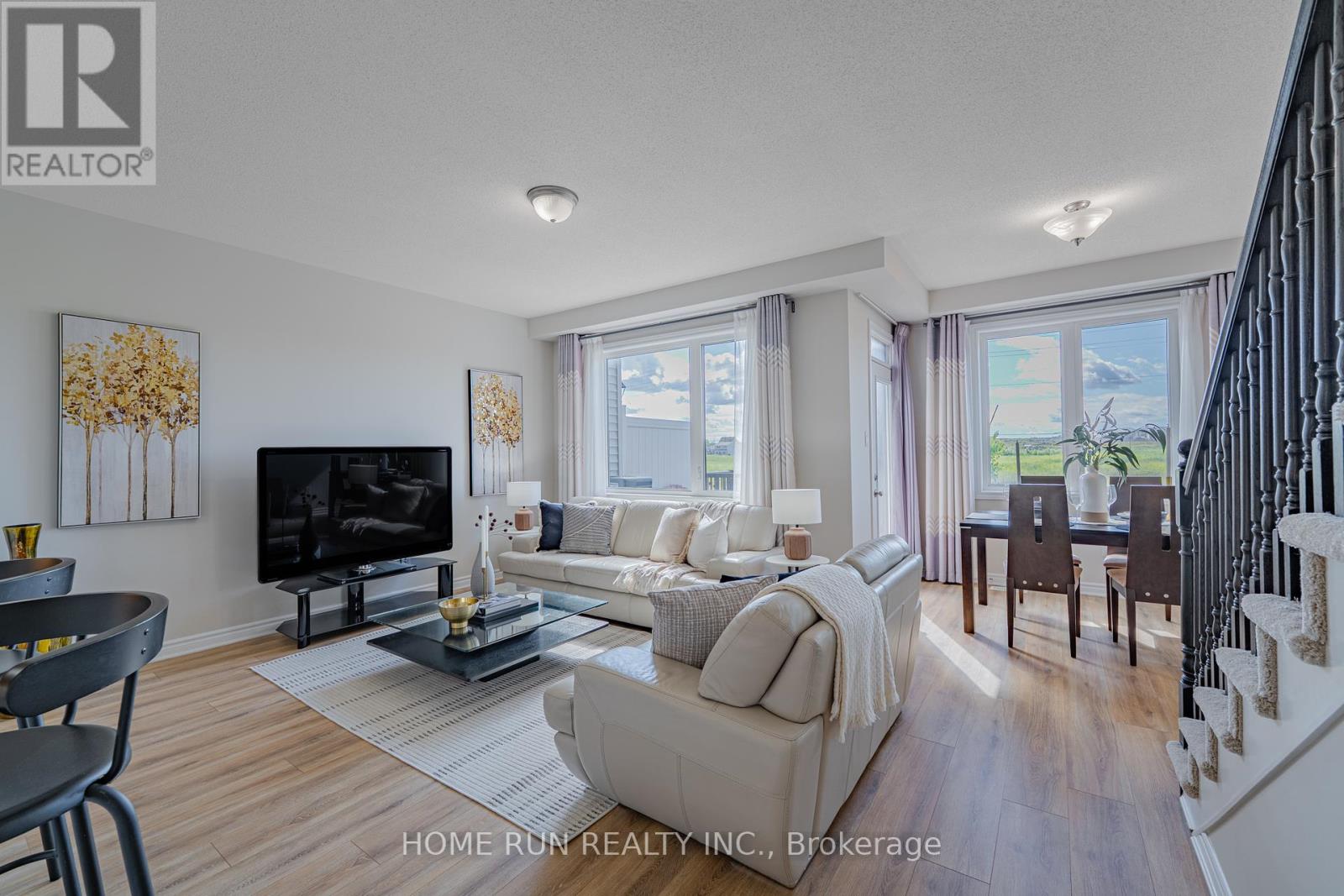 Photo 17 of 366 Aphelion Crescent, Ottawa ON