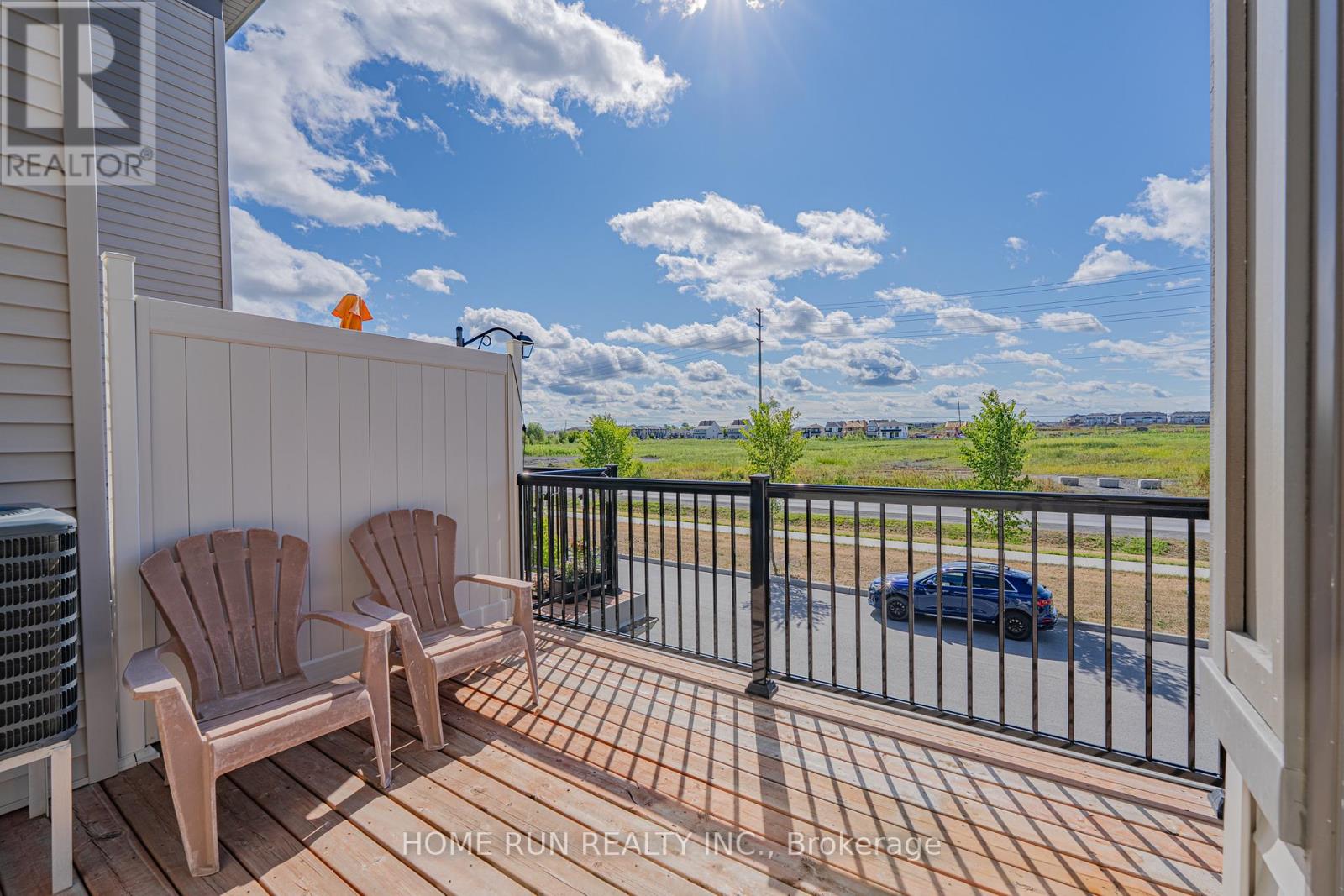 Photo 23 of 366 Aphelion Crescent, Ottawa ON