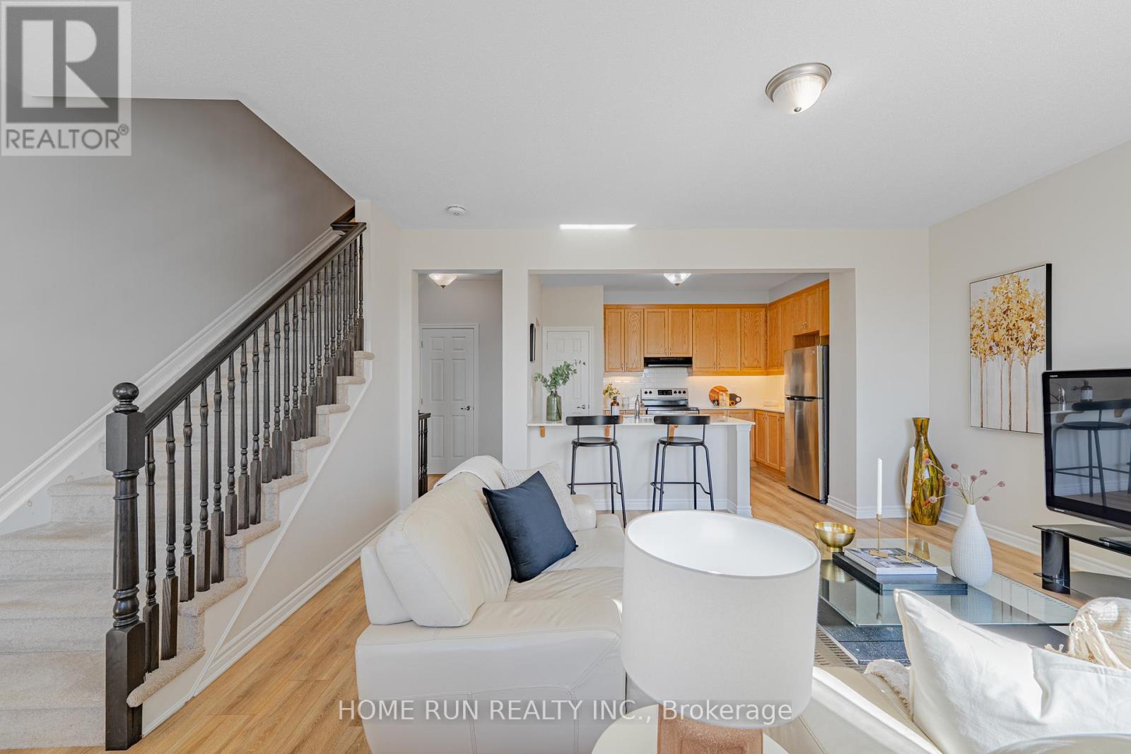 Photo 25 of 366 Aphelion Crescent, Ottawa ON