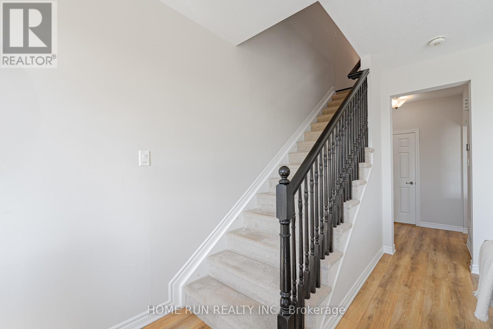 Photo 26 of 366 Aphelion Crescent, Ottawa ON