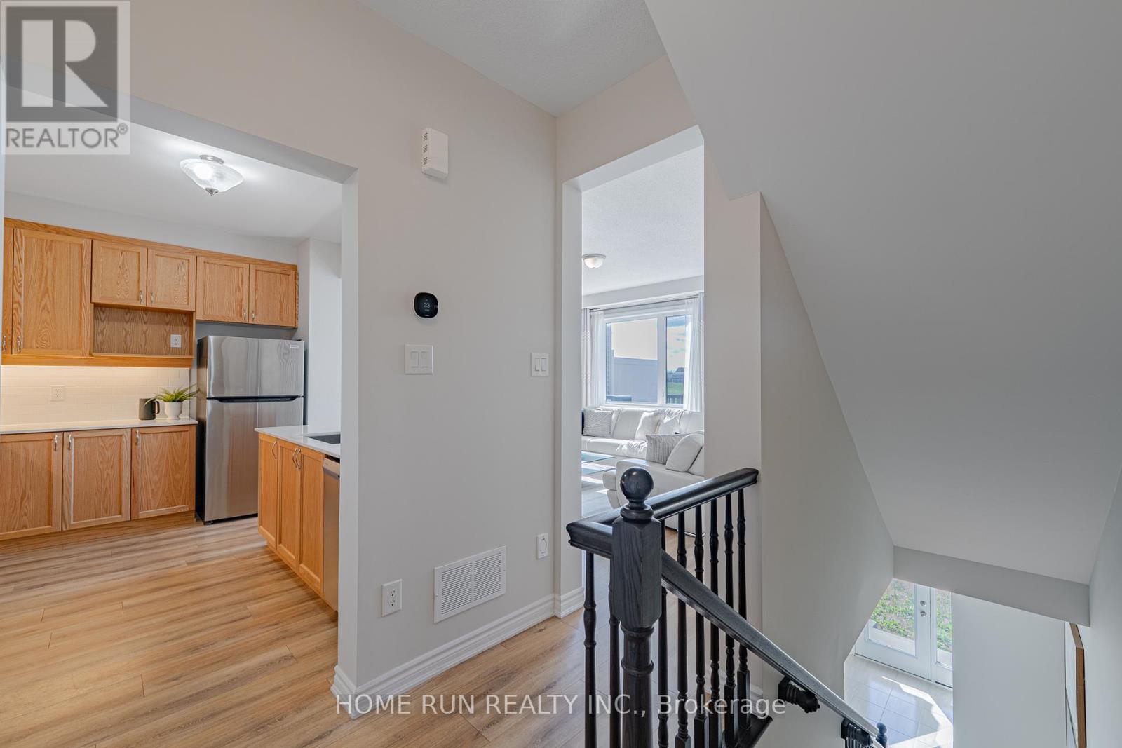 Photo 7 of 366 Aphelion Crescent, Ottawa ON